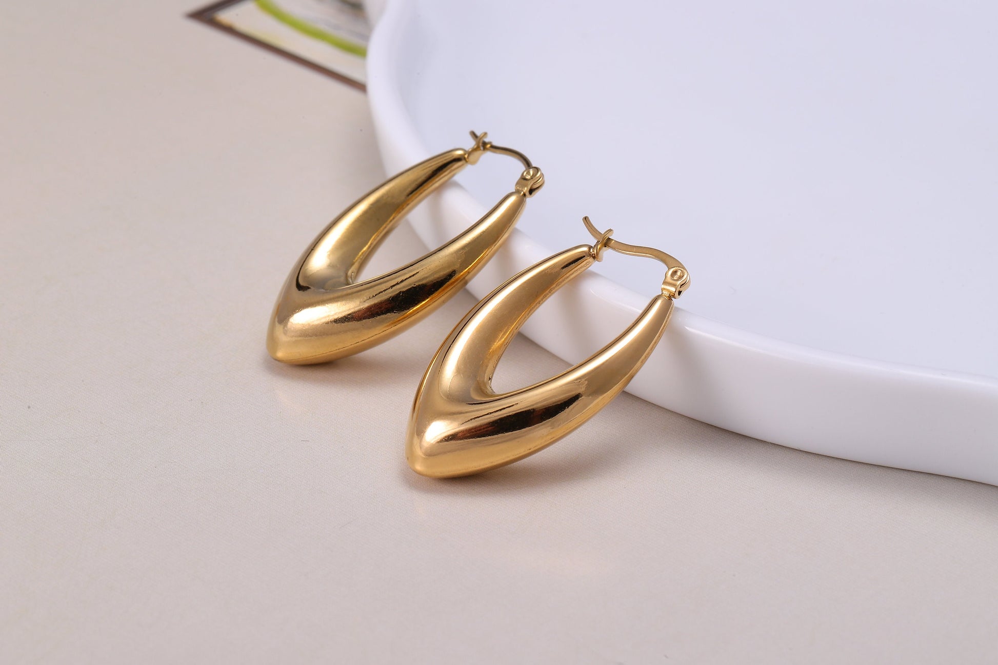 Large Oval Shaped Gold Hoop Earrings, Thick Gold Hoop Earrings, Luxury Earrings, Statement Earrings, Gift For Her