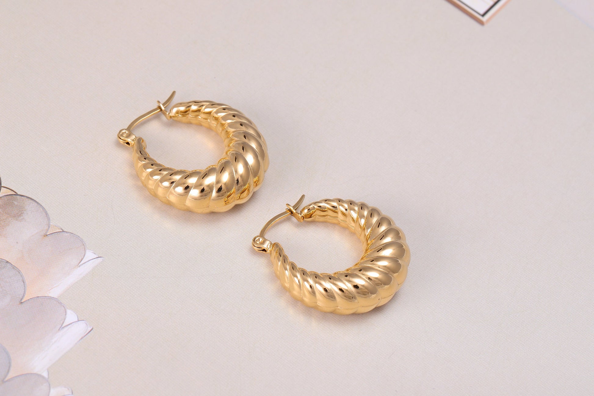 Large Woven Gold Hoop Earrings, Thick Gold Hoop Earrings, Twisted Woven Earrings, Statement Earrings, Wedding Jewellery, Girlfriend Gift