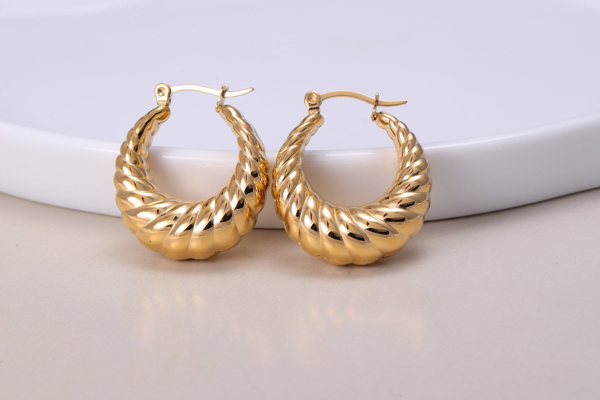 Large Woven Gold Hoop Earrings, Thick Gold Hoop Earrings, Twisted Woven Earrings, Statement Earrings, Wedding Jewellery, Girlfriend Gift