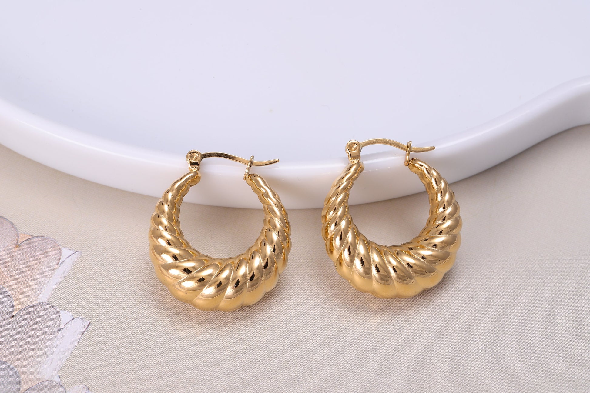 Large Woven Gold Hoop Earrings, Thick Gold Hoop Earrings, Twisted Woven Earrings, Statement Earrings, Wedding Jewellery, Girlfriend Gift